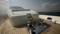 NIRA - Fore Deck Seating Area